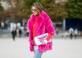 Get 3 Pairs of Colored Jackets with 20% Discount