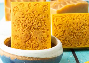 Unlocking the Benefits of Turmeric Soap